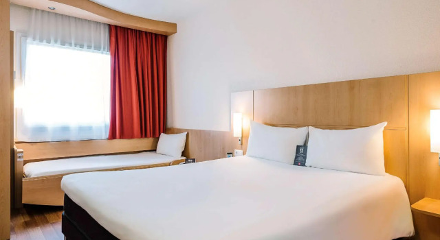 Трёхместный номер Standard Ibis Madrid Centro