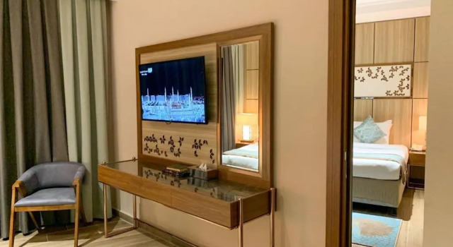 Люкс с 2 комнатами Midan Hotel & Suites Al Aziziya