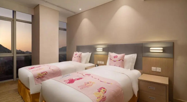 Люкс с 2 комнатами Holiday Inn Express Qingdao Innovation Park by IHG