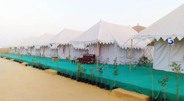 Great Rann Resort, Rezerwuj Ośrodek wypoczynkowy Hotele w Gujarat ze śniadaniem, Śniadanie