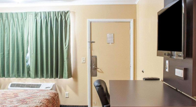 Номер Standard Amherst Inn & Suites