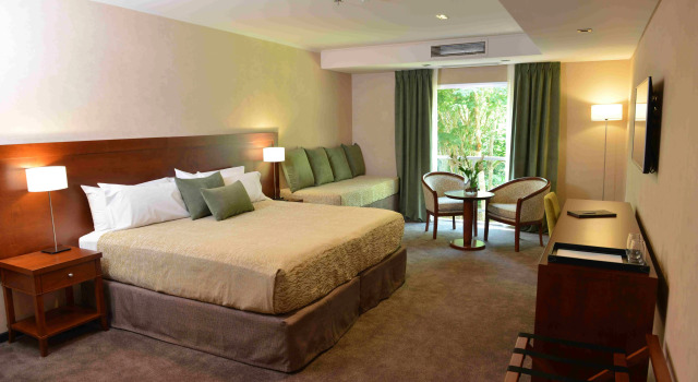 Falls Iguazú Hotel & Spa, Забронировать Курортный отель Пуэрто-Игуасу Мисьонес