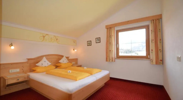 Haus Romantica, Rezerwuj Hotel Hotele w Tyrol z parkingiem, Parking