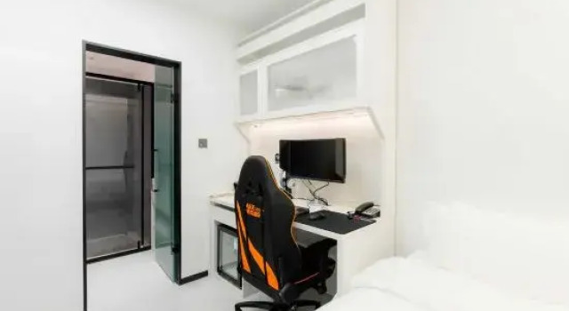 Капсула Max E-sports Hotel