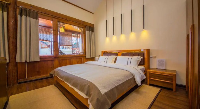 Люкс c 1 комнатой Lijiang Rongyi Homestay