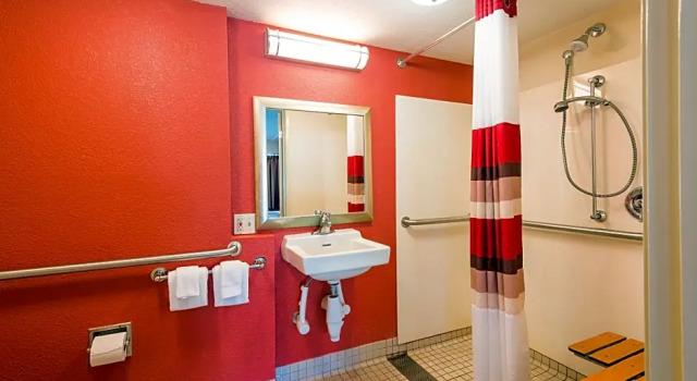 Номер Deluxe Red Roof Inn Rockford East - Casino District
