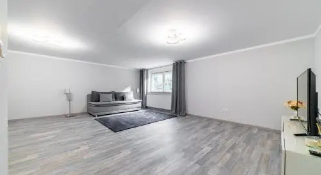 2 Private Single Rooms (5650)