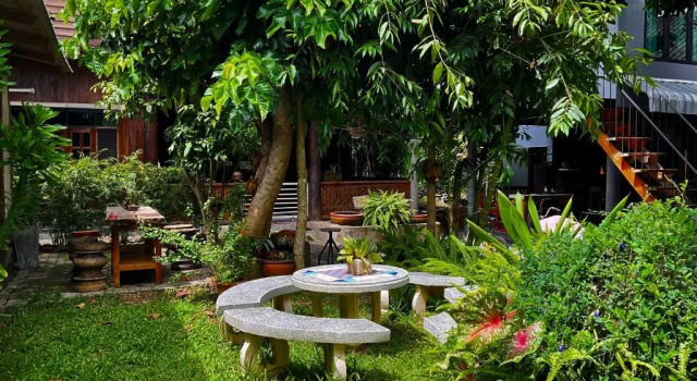 Кровать в общем номере kwanlah homestay