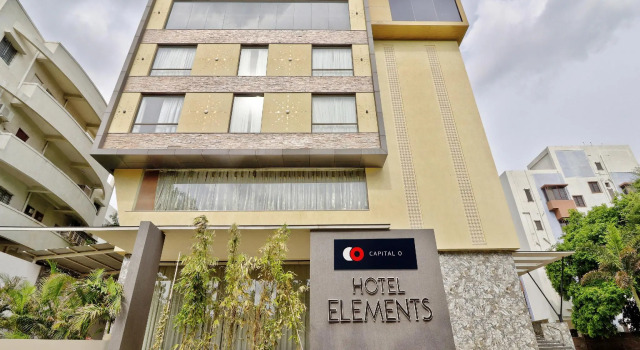 Townhouse OAK Hotel Elements, Забронировать Отель Отели штата Махараштры 3 звезды, 3*