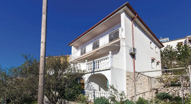 Awesome Apartment in Senj With 3 Bedrooms and Internet, Prenota Appartamento Segna 