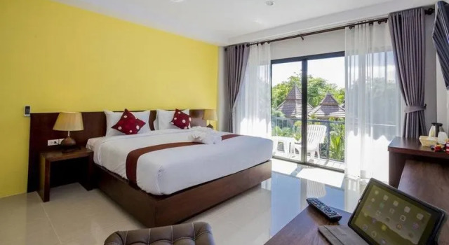 Двухместный номер Deluxe с балконом Andaman Pearl Resort