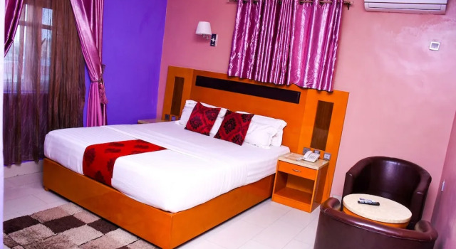 Milton Park Hotel & Resort, Prenota Resort Hotel a Kano con colazione, Colazione