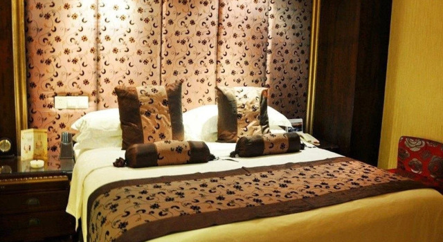 Leshan Hanzun Hotel, Prenota Hotel Hotel a Sichuan con parcheggio, Parcheggio