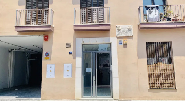 Homely Malaga Parras Terraza Y Parking, Забронировать Апартаменты/квартира Малага - центр Малага, рядом с Музей Кармен Тиссен