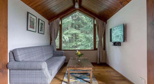 Номер Premium Baikunth Manali By Leisure Hotels - 650 meters from Hidimba Devi Temple