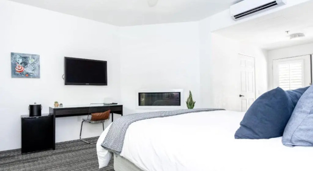 Двухместный номер Deluxe Alcazar Palm Springs