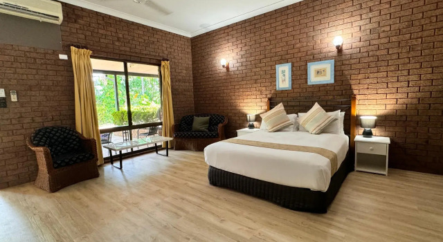 Knotts Crossing Resort, Забронировать Курортный отель Отели Кэтрин 3 звезды, рядом с Djilpin Arts, 3*