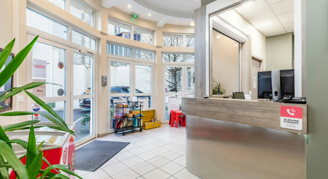 AppartCity Confort Niort Centre, Забронировать Отель Отели Ньор 3 звезды, рядом с Port Boinot, 3*