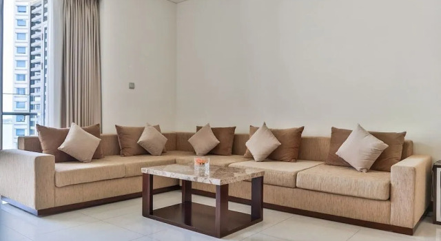 Ibeach Oceanview Luxury Apartment