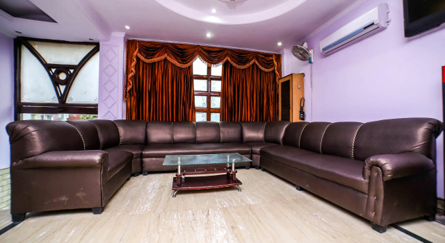 Royal Residency Hotel, Забронировать Отель Отели Нью-Дели с завтраком, Завтраки