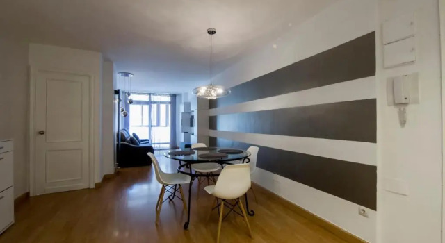 Mercado Suite Apartamento, Забронировать Апартаменты/квартира Отели Аликанте с парковкой, рядом с Arniches Theater, Парковка