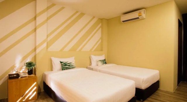 Двухместный номер Deluxe с видом на бассейн The Pat Hotel