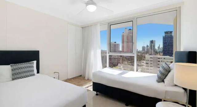 Апартаменты Standard с 2 комнатами с балконом и с видом на океан ULTIQA Beach Haven on Broadbeach