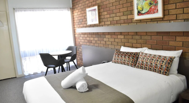Номер Standard River Motel