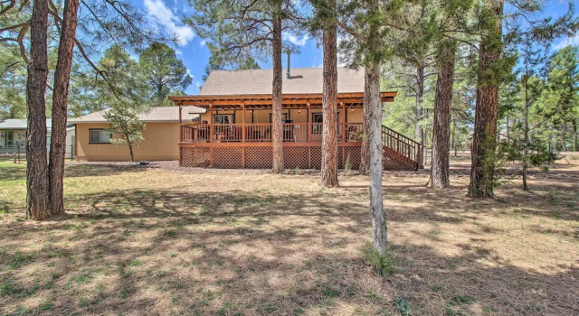 Коттедж Large Deck, Grill: Pet-friendly Show Low Retreat!