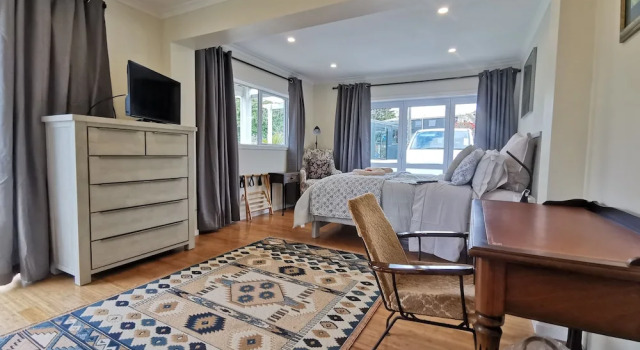 Номер Premier Geyser Lookout BnB