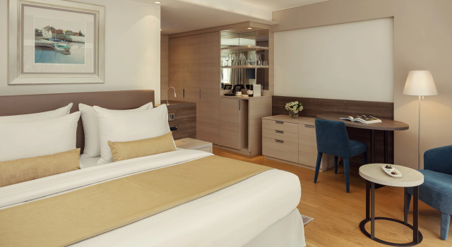 Hotel Bellevue, Забронировать Отель Бизнес-отели Мали-Лошиня, рядом с Museum of Apoxyomenos, 4* 5*