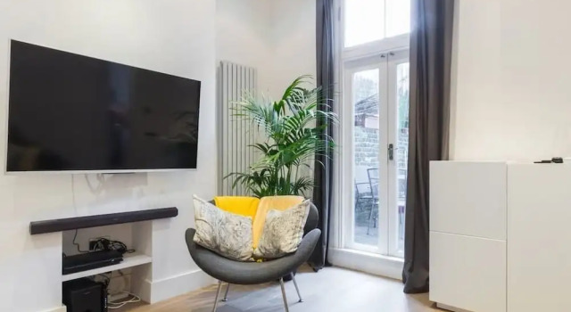 Апартаменты Modern stylish and luxurious 1 bed flat