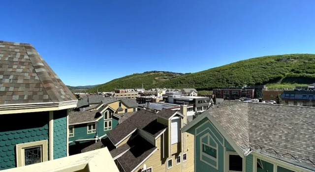 Номер Standard Motherlode A 4 Bedroom Condo by RedAwning