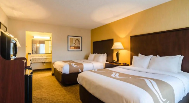 Четырёхместный номер Standard Quality Inn & Suites Ogallala