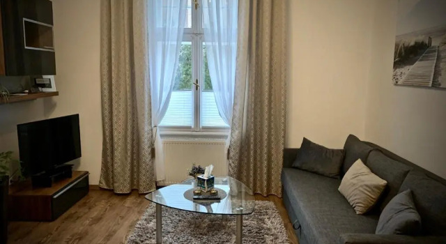 Апартаменты Цокольный этаж Apartment im Grünen