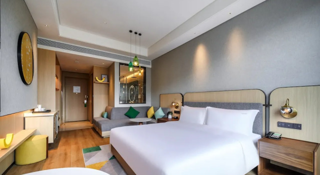 Двухместный номер Standard Holiday Inn Xian East by IHG
