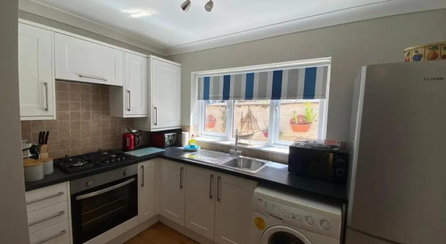 Апартаменты Sandown Seaside Apartment Ground Floor 4