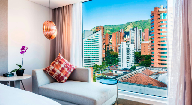 Medellin Marriott Hotel, Book Hotel El Poblado 