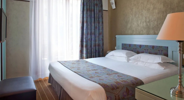 Номер Classic Hotel Eiffel Seine