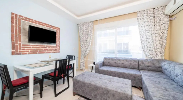 Business-friendly Flat Close to Beach in Konyaalti, Забронировать Отель Коньяалты 