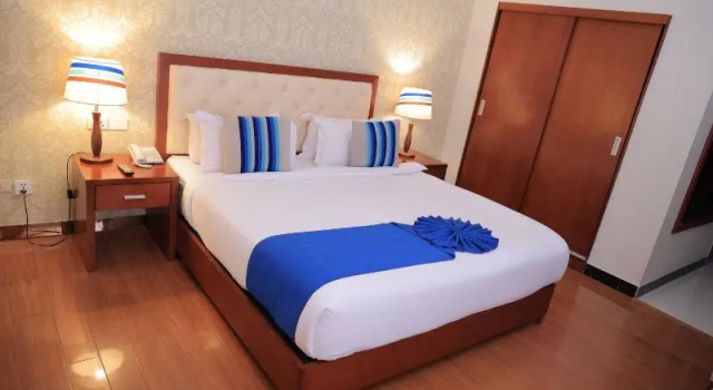Номер Deluxe Tolip Olympia Hotel
