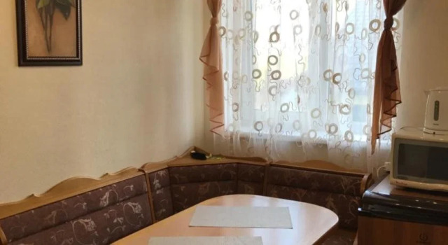Inn Tavrida, Prenota Hotel Hotel a Lviv con parcheggio, Parcheggio