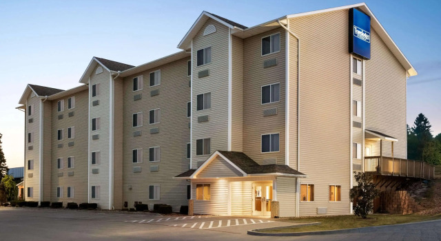 Oak Tree Inn McAlester, Book Hotel Hoteller i McAlester med parkering, Parkering