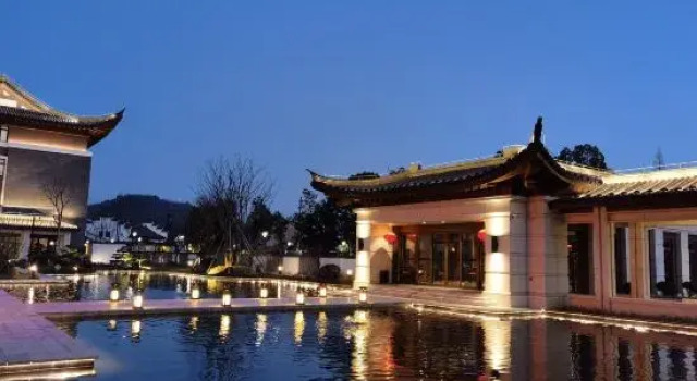 Delight Hotel Lotus Courtyard, Prenota Hotel Hotel a Ningbo con piscina, Piscina
