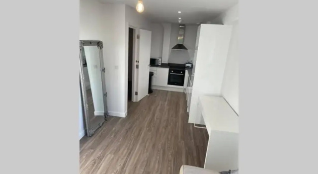 Croydon Gem Apartment - Fast train to the centre and free parking, Varaa Huoneisto Asunnot kohteessa Merseyside, Huoneisto