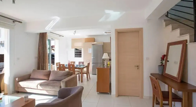 Luxury 2 Bedroom Villa With Private Pool, Paralimni Villa 1240