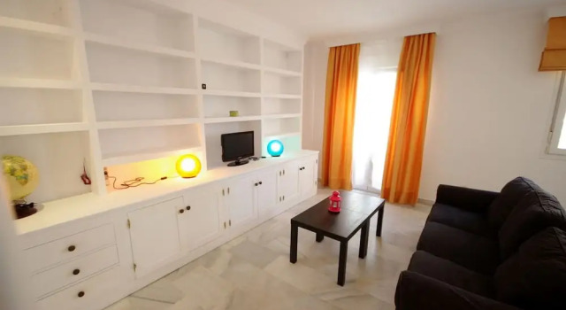 Livingtarifa - Dúplex con 4 dormitorios en el centro de Tarifa, Забронировать Отель Отели Тарифа 3 звезды, рядом с Castillo de Guzmán, 3*