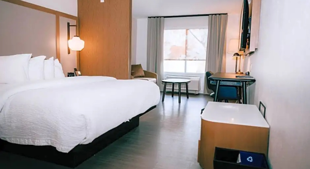 Люкс Fairfield by Marriott Inn & Suites Georgetown Lexington