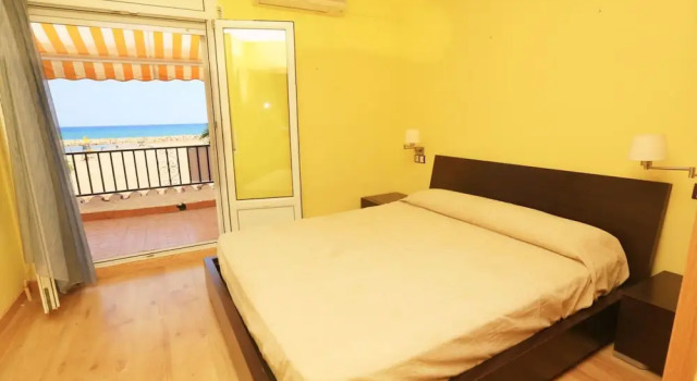 Casa Para 6 Personas en Cambrils, Foglalás Szálloda Cambrils El Baix Camp