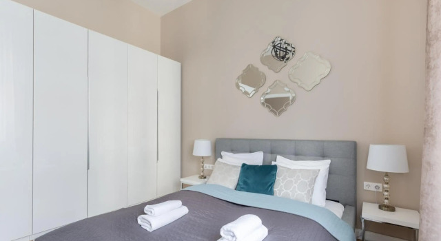 Lovely 2-bedroom apartment at the Vaci Street, Забронировать Апартаменты/квартира Будапешт 